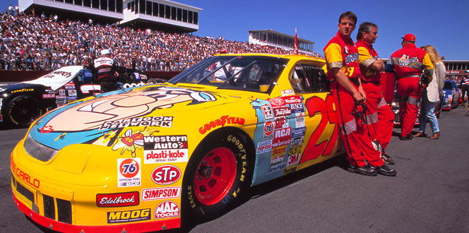 Cartoon Network Wacky Racing NASCAR Pitcrew